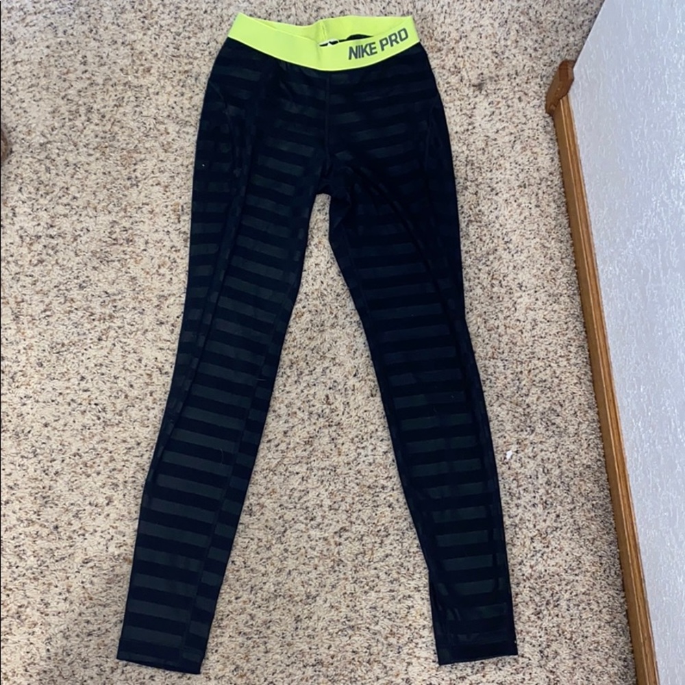 Nike Pro Full Length Leggings